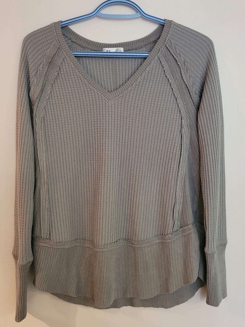 Dex Ribbed V-Neck Waffle Pullover - Light Gray